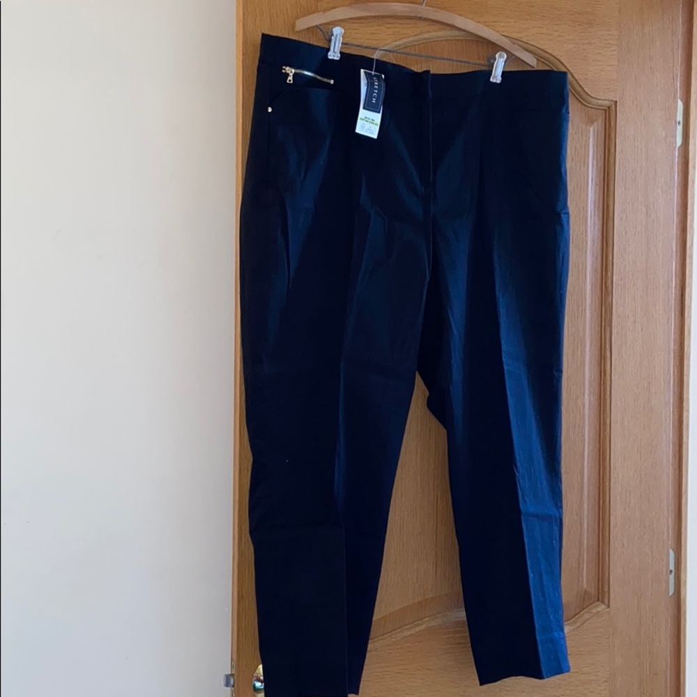 Jones New York black stretch pants Size 18 W NEW